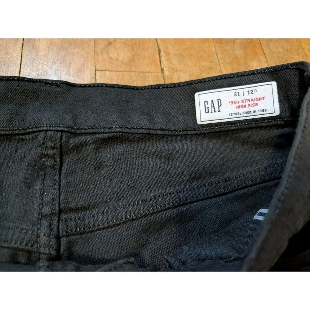 Gap Jeans Women Size 12/31R Black 90s Straight Leg High Rise Stretch Casual